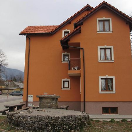 Apartments Manjan Krasno Polje Luaran gambar